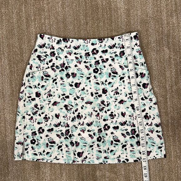 Lady Hagen Sea Glass Blue Leopard Print Golf Skort Performance Women Size Small - Picture 4 of 7